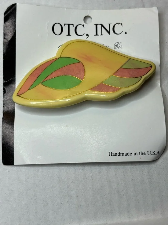 Vintage Pastel Pin and Earrings - Picture 5 of 6